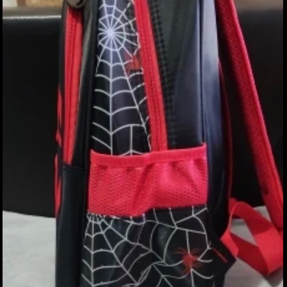 SPIDER-MAN School Backpack - Picture 4 of 9